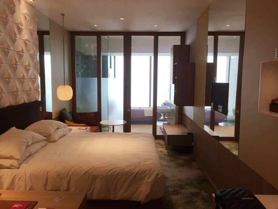 switchable smart glass in hotel