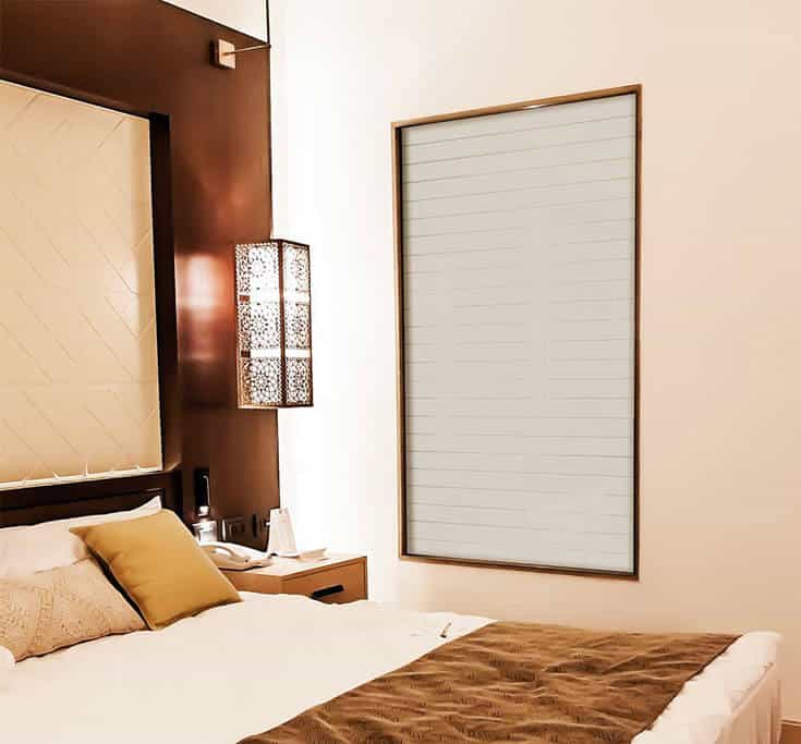 smartglass hotel partition