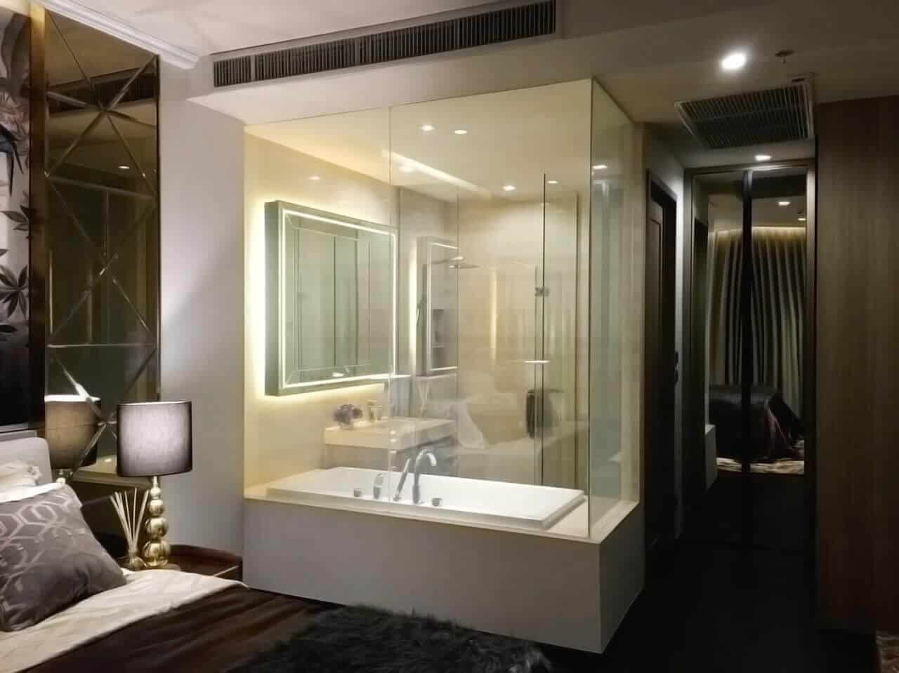 switchable smart glass in hotel