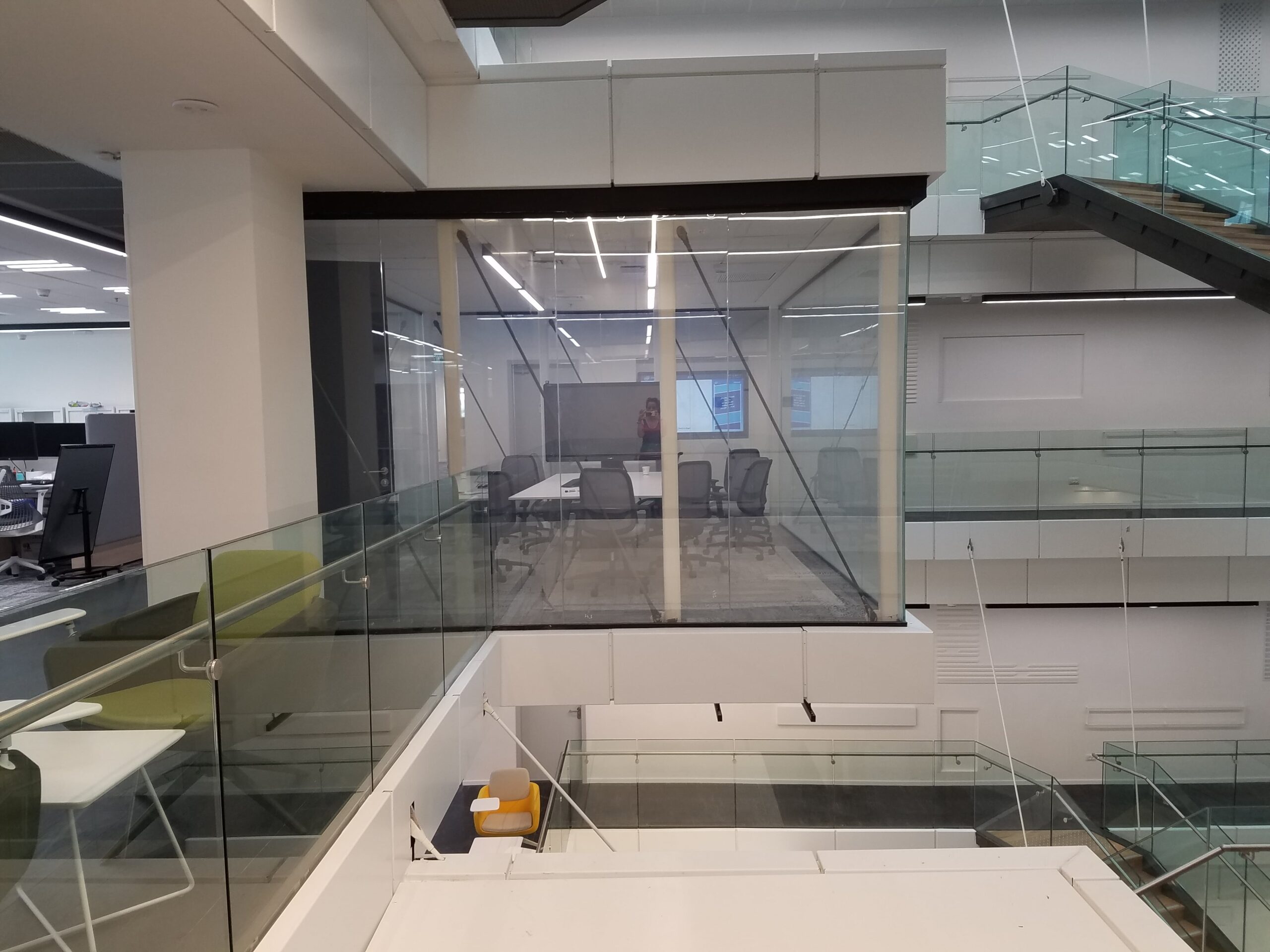 Smart glass leading technology company israel meeting room on scaled