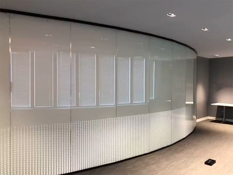 Tampa Switchable Glass