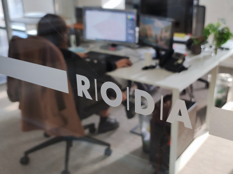 Roda smart glass project featured