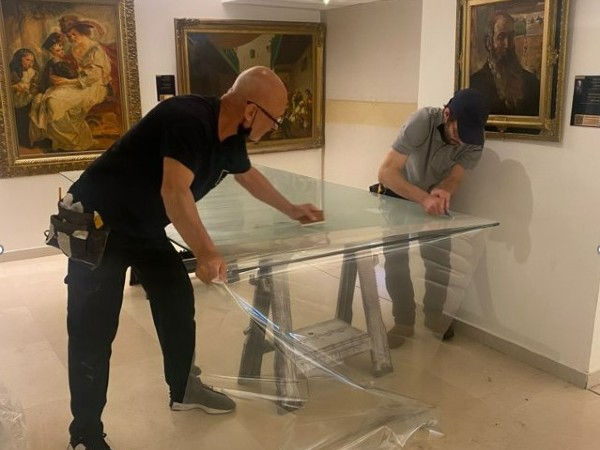 partner film installer